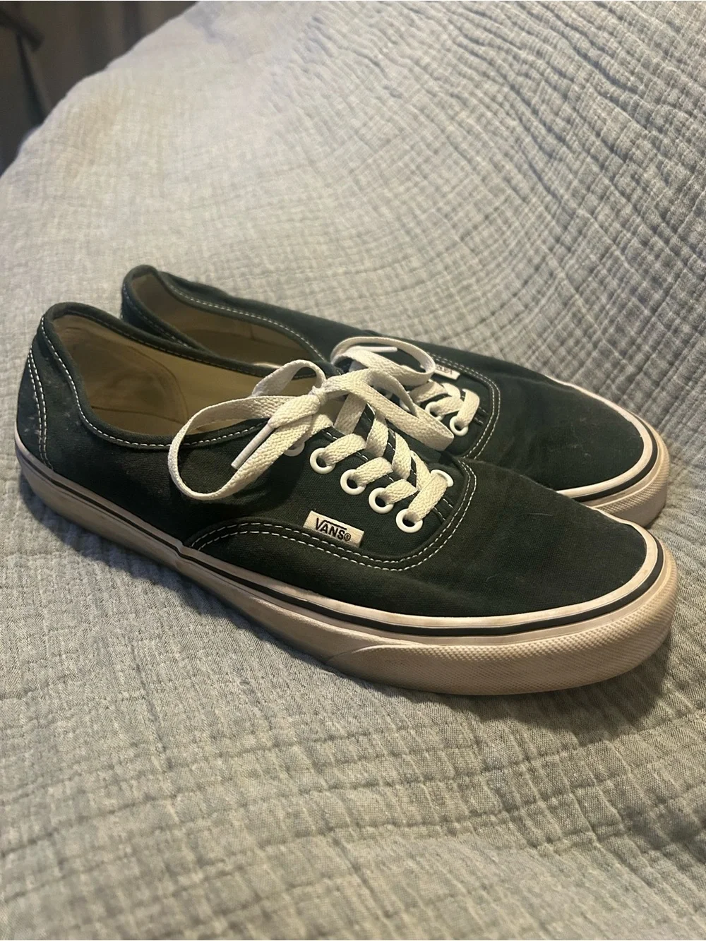 Vans Classic Low Top Sneakers Dark Blue/Green and White 10.5